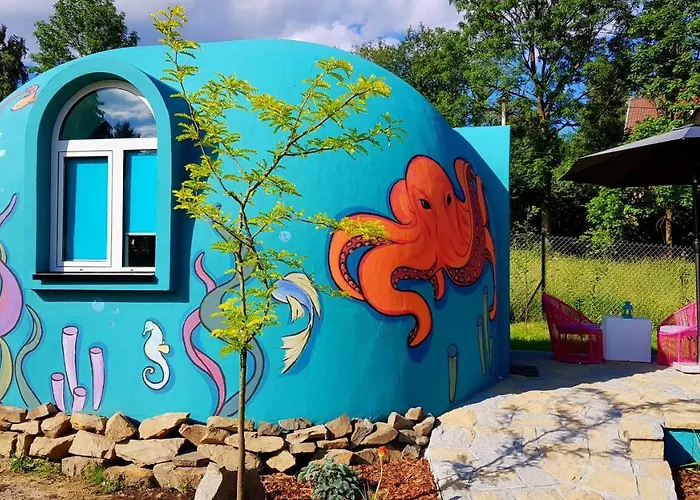 W Rabce - Bajkowa Osada Lodge *